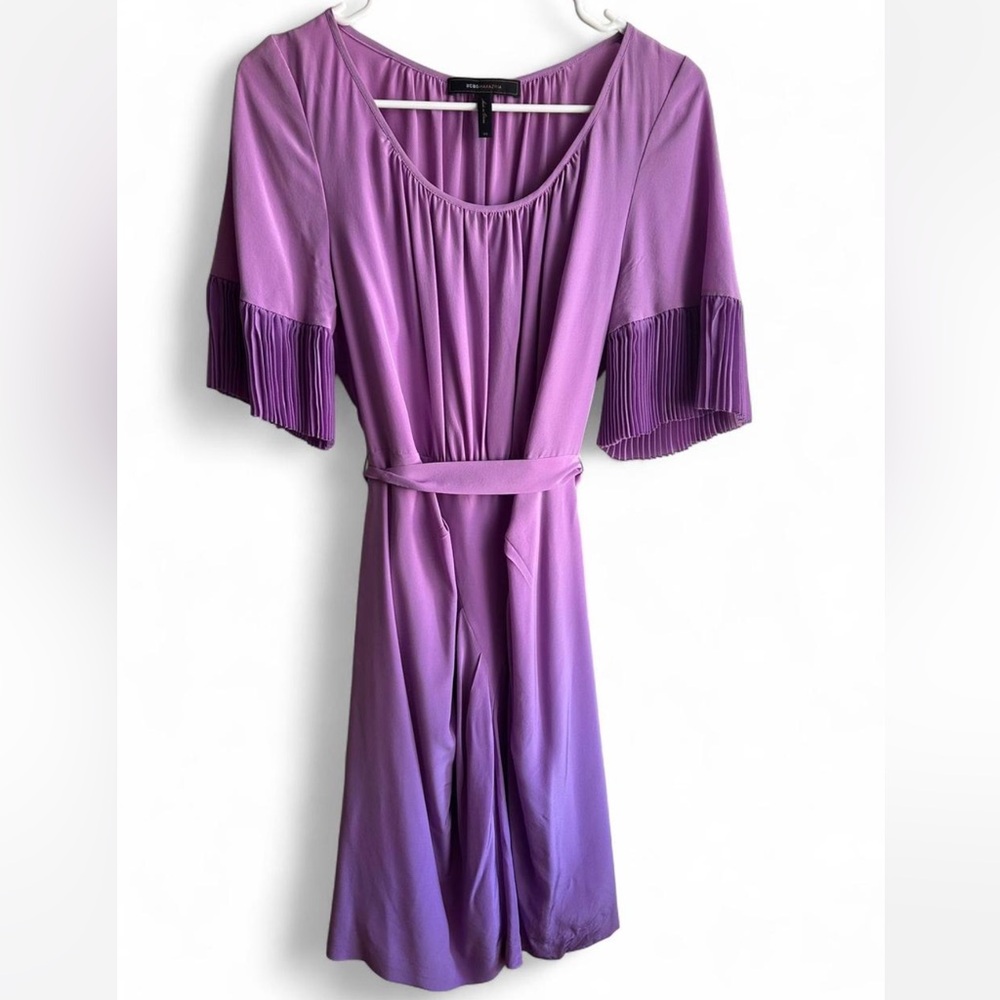 💜 On-Trend FW2026💜
BCBGMaxAzria— Orchid Hue, Cocktail Silk Dress